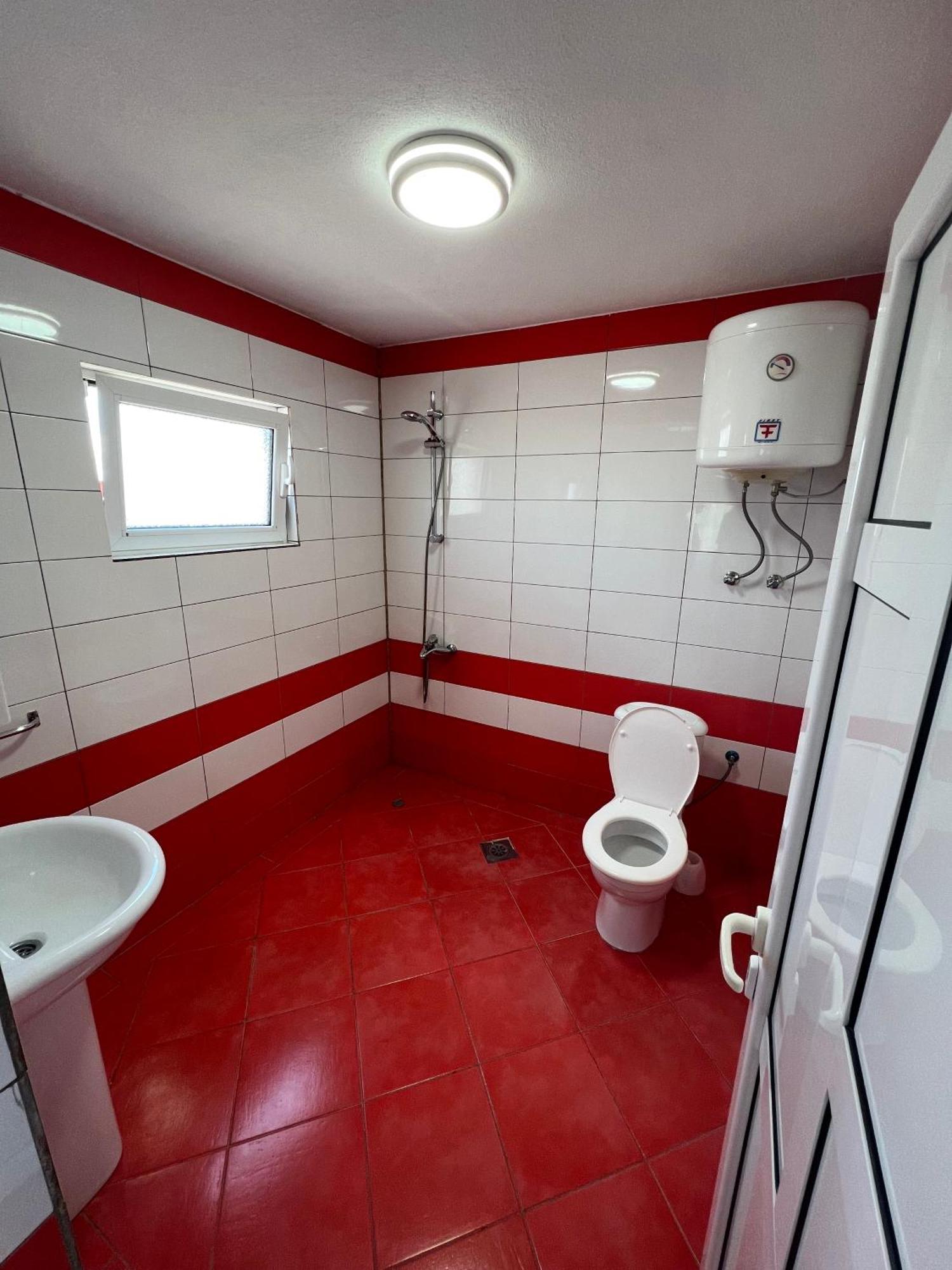 Apartments Zalli Ulcinj Exterior foto