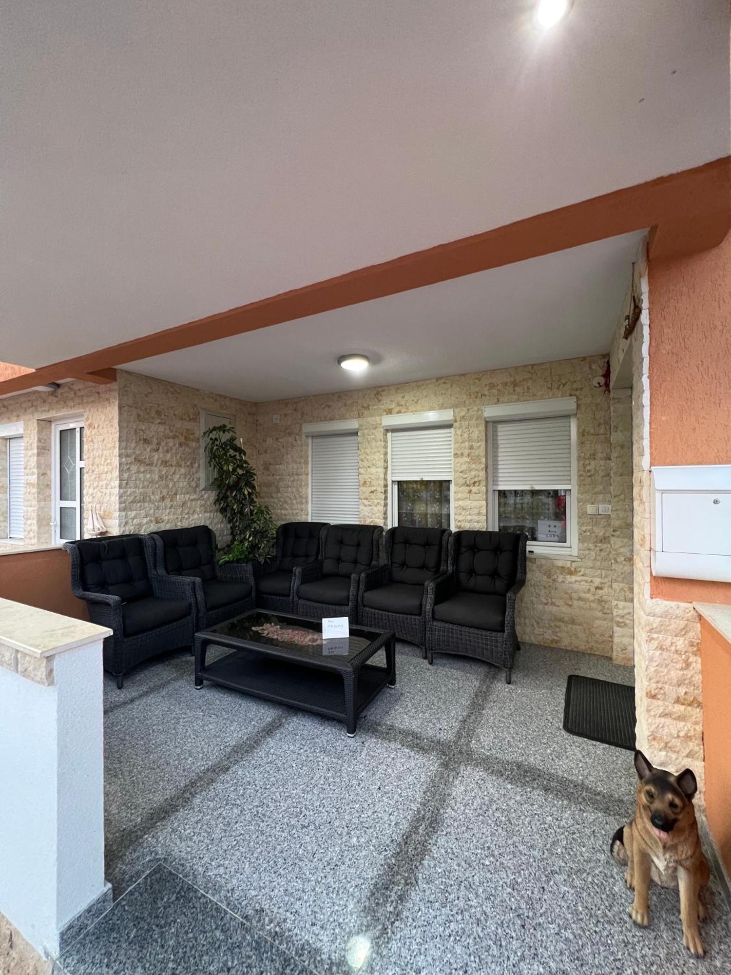 Apartments Zalli Ulcinj Exterior foto