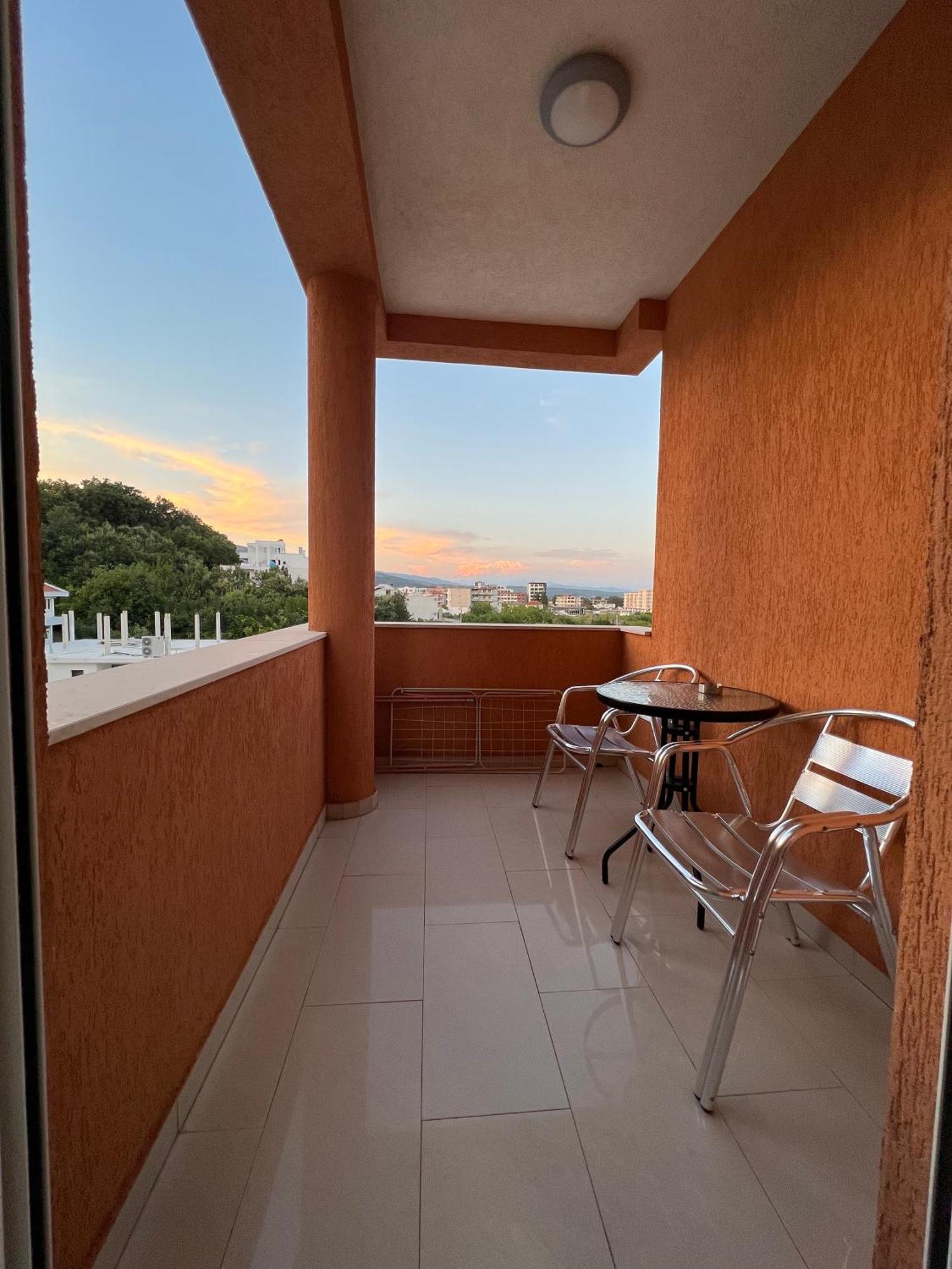 Apartments Zalli Ulcinj Exterior foto