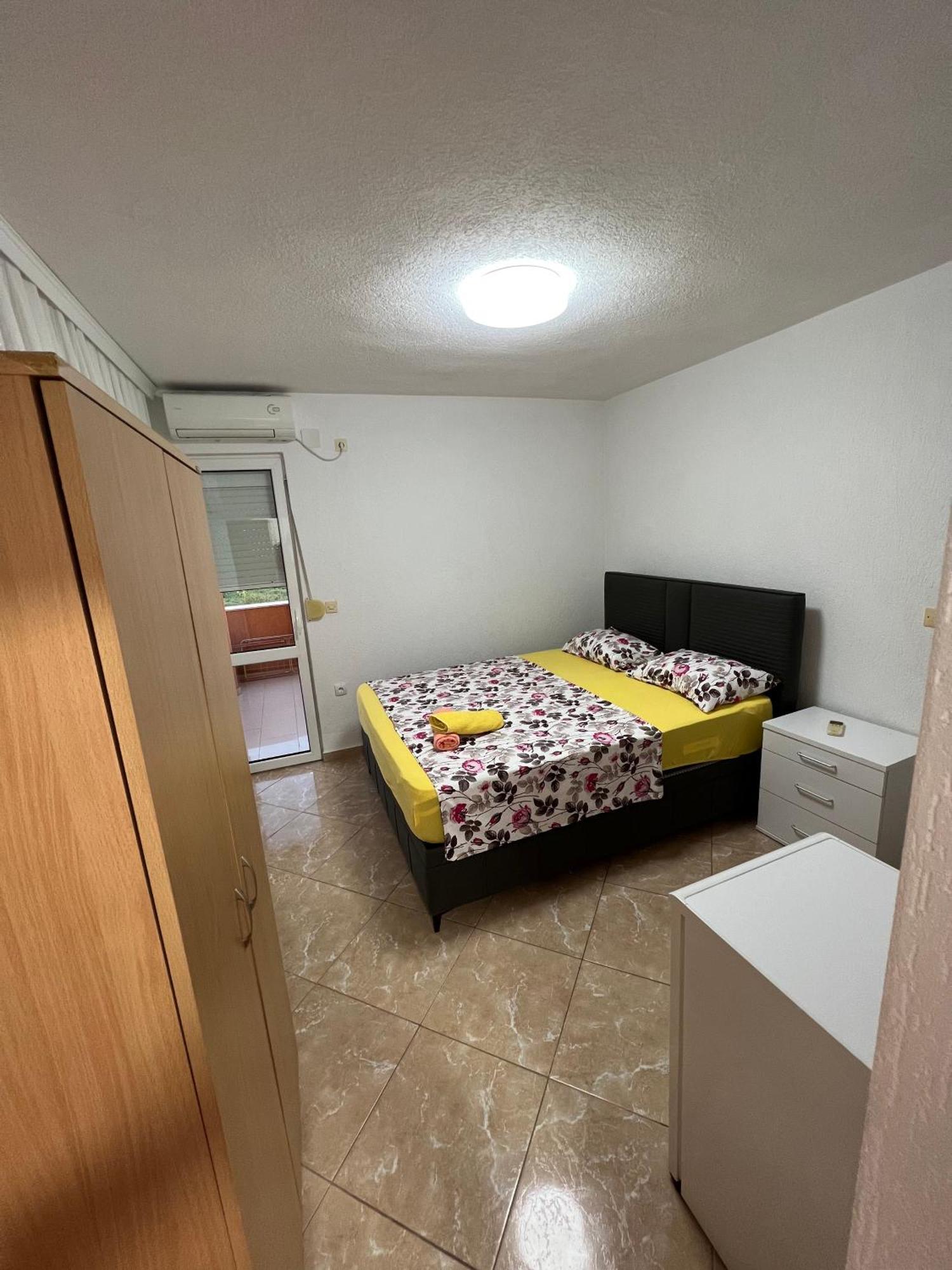Apartments Zalli Ulcinj Exterior foto